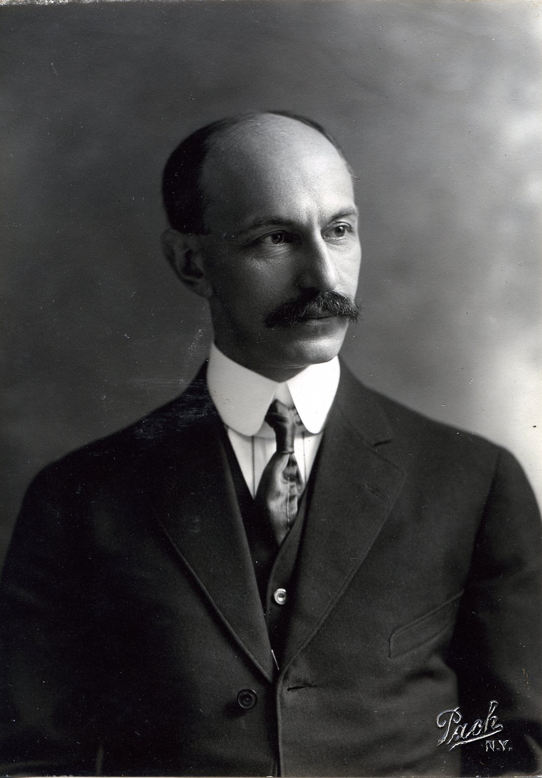 Member portrait of Charles R. Richards